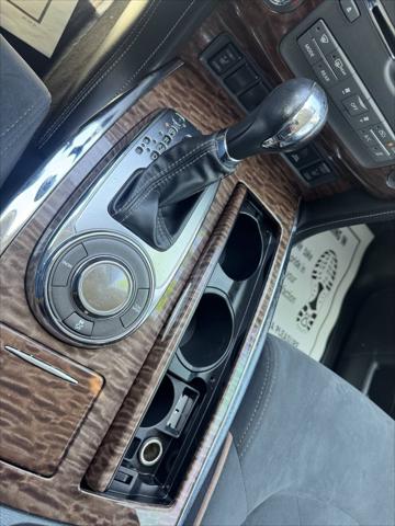 2017 Nissan Armada SV