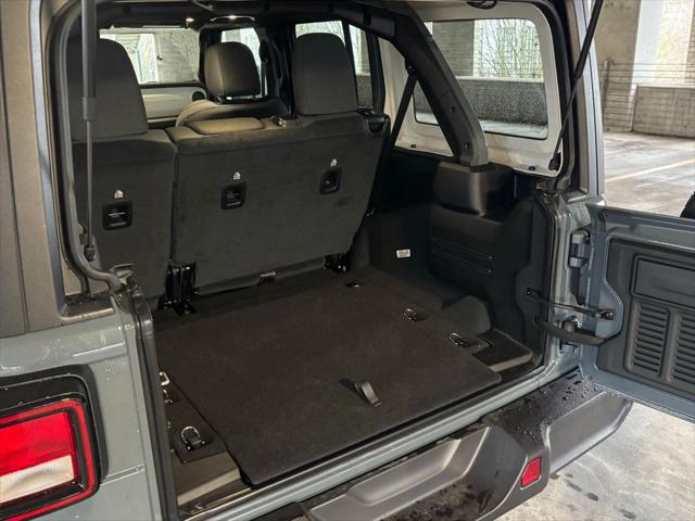 2025 Jeep Wrangler 4-Door Willys 4x4