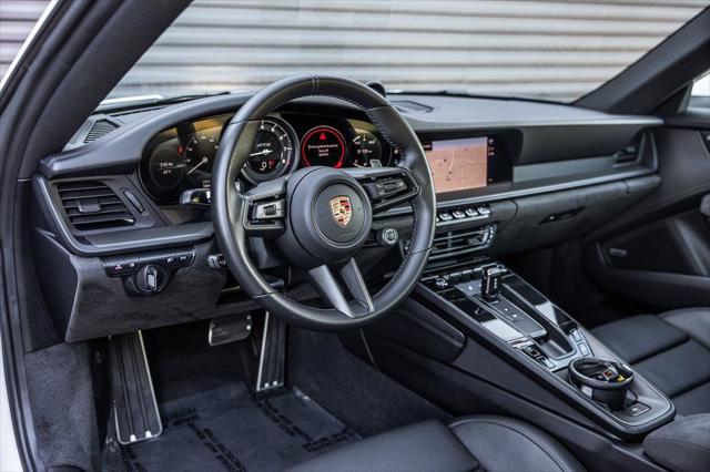 2024 Porsche 911 Carrera GTS