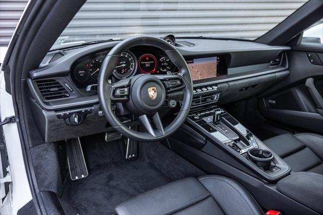 2024 Porsche 911 Carrera GTS