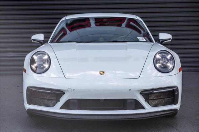 2024 Porsche 911 Carrera GTS