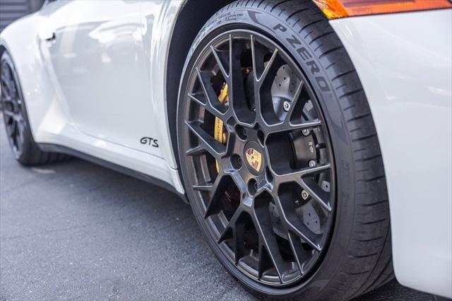 2024 Porsche 911 Carrera GTS