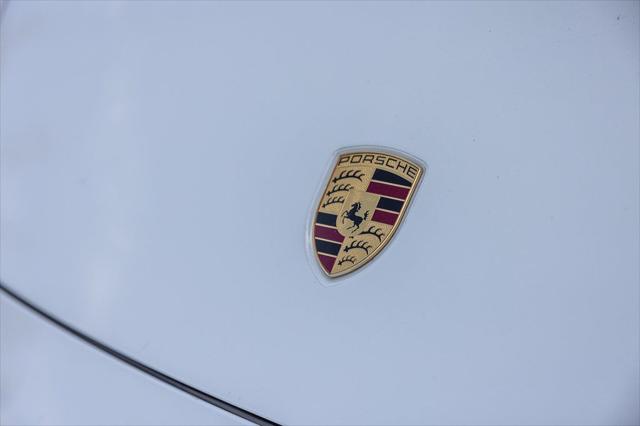 2024 Porsche 911 Carrera GTS
