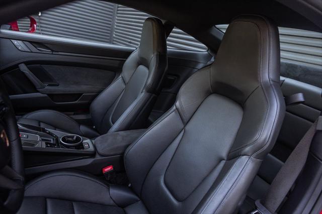 2024 Porsche 911 Carrera GTS
