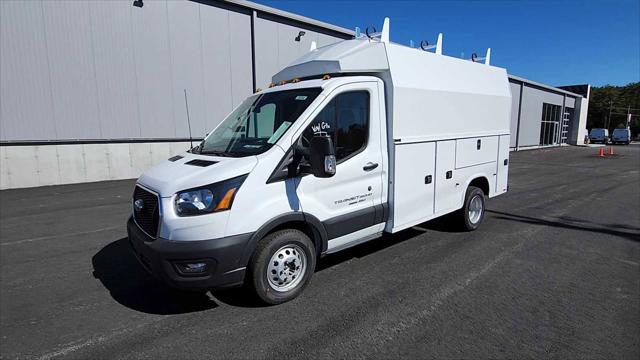 2025 Ford Transit Cutaway Unknown