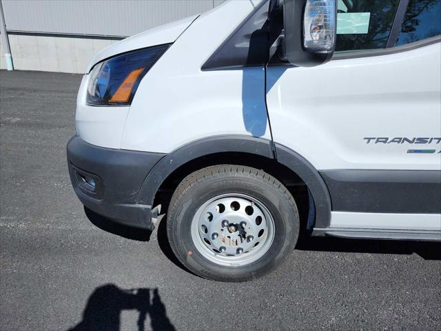 2025 Ford Transit Cutaway Unknown