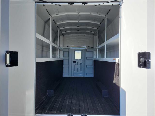 2025 Ford Transit Cutaway Unknown