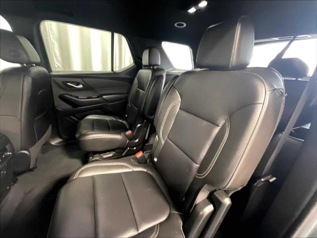 2023 Chevrolet Traverse AWD LT Leather