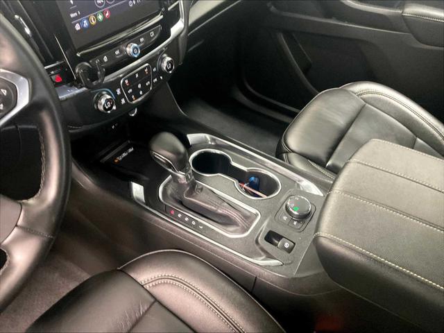 2023 Chevrolet Traverse AWD LT Leather