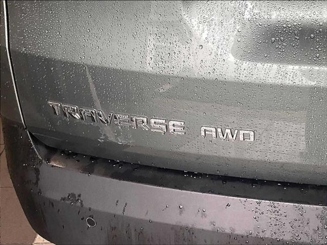 2023 Chevrolet Traverse AWD LT Leather