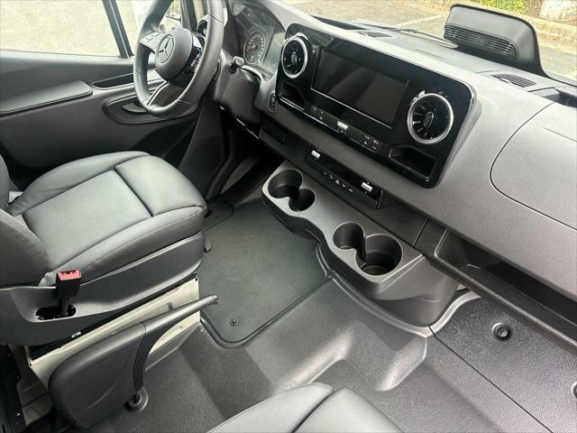 2026 Mercedes-Benz Sprinter 2500 Cab Chassis 144 WB 3D Cargo Van