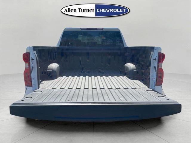 2026 Chevrolet Silverado 1500 4WD Crew Cab Short Bed Custom