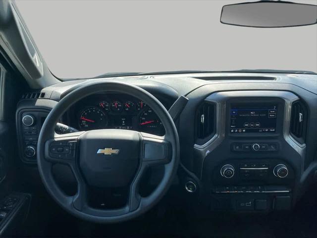 2026 Chevrolet Silverado 1500 4WD Crew Cab Short Bed Custom