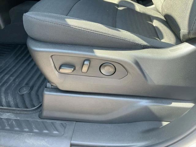 2026 Chevrolet Silverado 1500 4WD Crew Cab Short Bed Custom