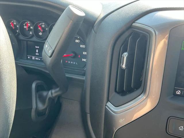 2026 Chevrolet Silverado 1500 4WD Crew Cab Short Bed Custom