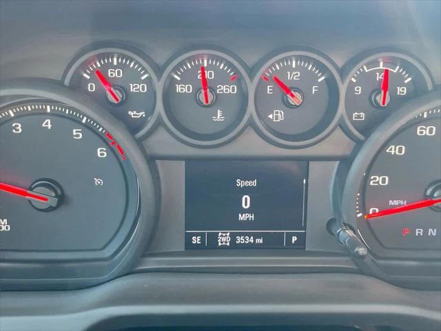 2026 Chevrolet Silverado 1500 4WD Crew Cab Short Bed Custom
