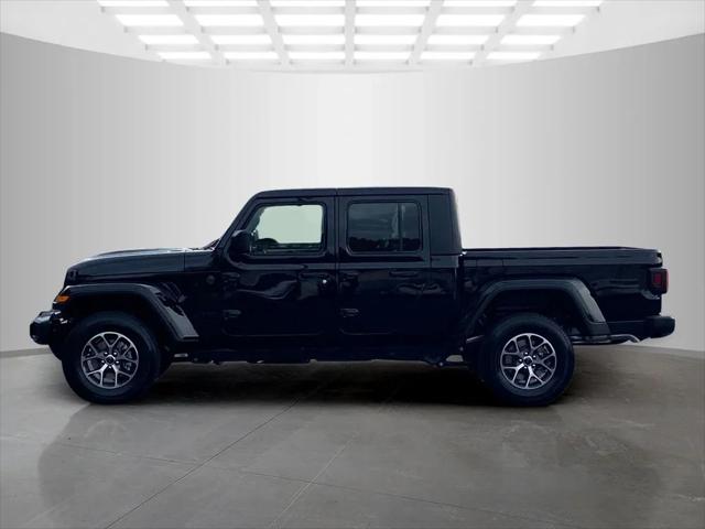 2026 Jeep Gladiator GLADIATOR SPORT S 4X4