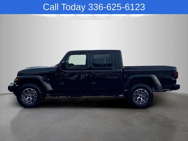 2026 Jeep Gladiator GLADIATOR SPORT S 4X4