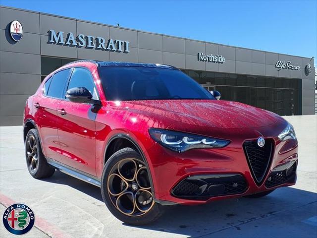 2025 Alfa Romeo Stelvio STELVIO INTENSA AWD 2025 Alfa Romeo Stelvio STELVIO INTENSA AWD