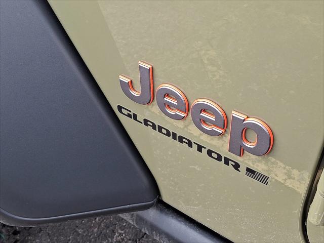 2026 Jeep Gladiator Sport
