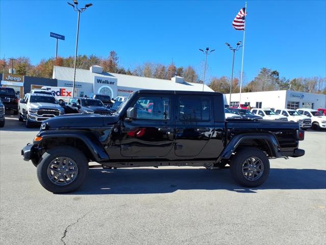 2026 Jeep Gladiator GLADIATOR SPORT S 4X4