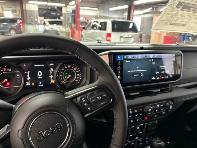 2026 Jeep Gladiator GLADIATOR MOJAVE 4X4 2026 Jeep Gladiator GLADIATOR MOJAVE 4X4