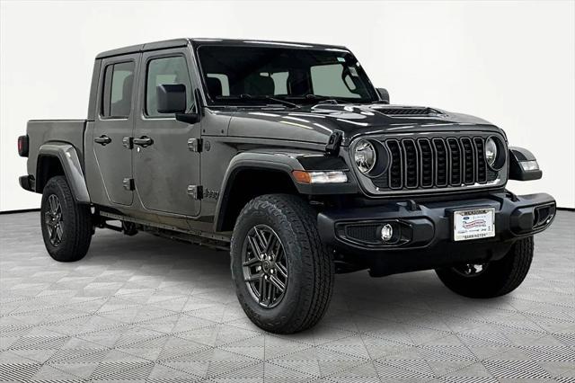 2026 Jeep Gladiator GLADIATOR SPORT S 4X4 2026 Jeep Gladiator GLADIATOR SPORT S 4X4