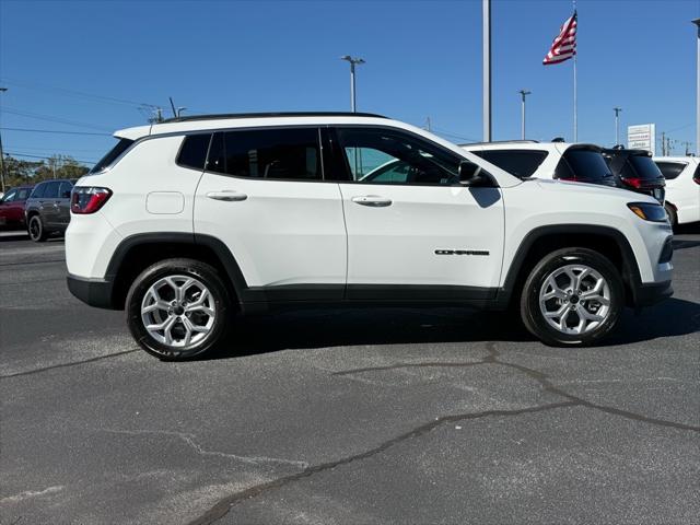 2026 Jeep Compass COMPASS LATITUDE ALTITUDE 4X4 2026 Jeep Compass COMPASS LATITUDE ALTITUDE 4X4