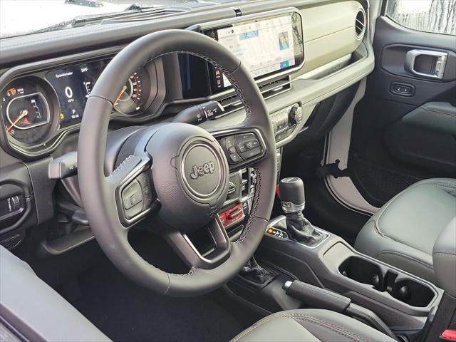 2026 Jeep Gladiator GLADIATOR MOJAVE 4X4