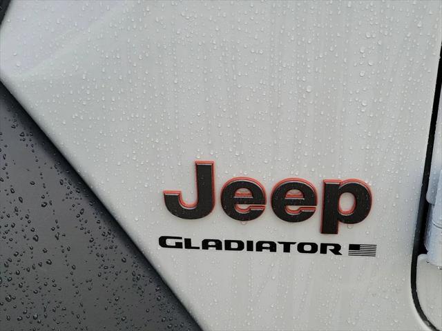 2026 Jeep Gladiator Sport