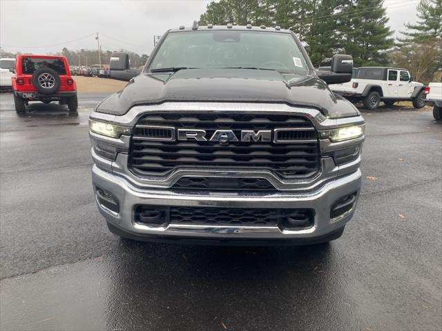 2026 RAM Ram 3500 Chassis Cab RAM 3500 TRADESMAN CREW CAB CHASSIS 4X4 60 CA