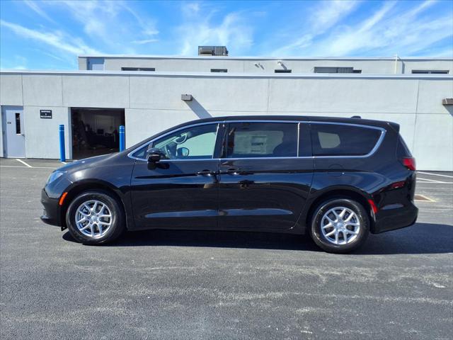 2026 Chrysler Voyager LX