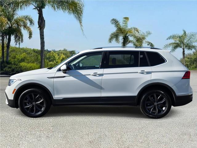 2022 Volkswagen Tiguan 2.0T SE 2022 Volkswagen Tiguan 2.0T SE