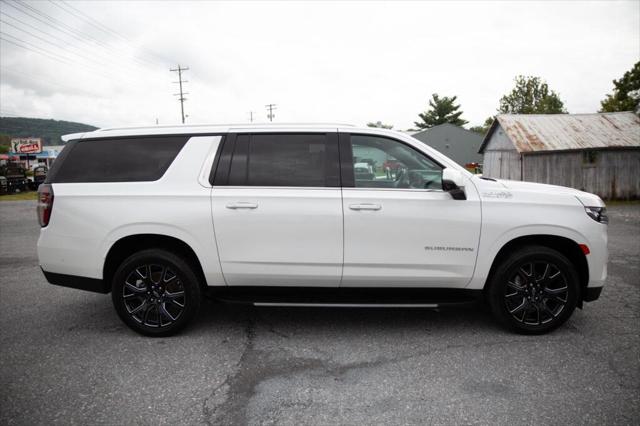 2023 Chevrolet Suburban 4WD High Country 2023 Chevrolet Suburban 4WD High Country