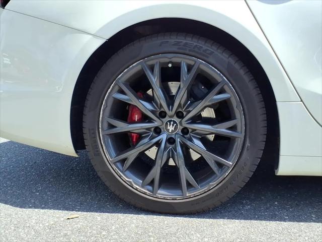 2022 Maserati Ghibli Modena