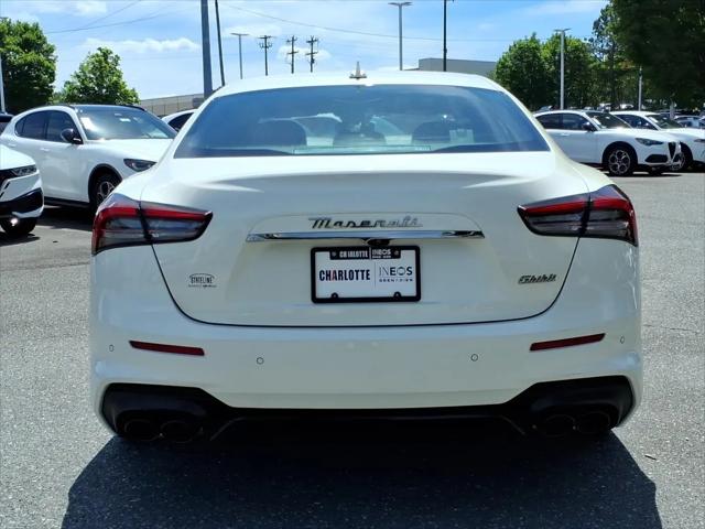 2022 Maserati Ghibli Modena
