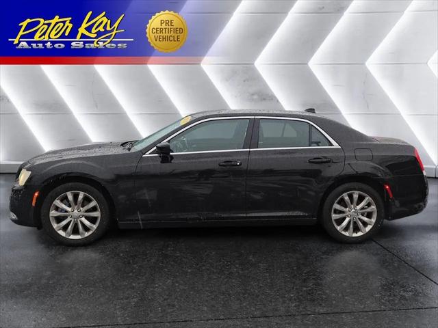 2018 Chrysler 300 Touring L AWD