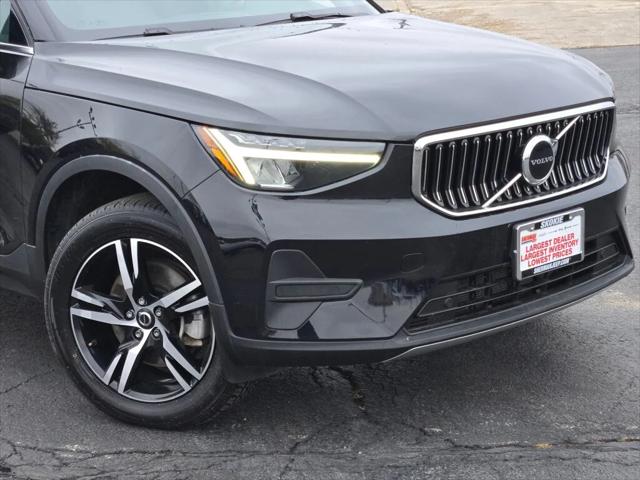 2024 Volvo XC40 B5 Core Dark Theme 2024 Volvo XC40 B5 Core Dark Theme