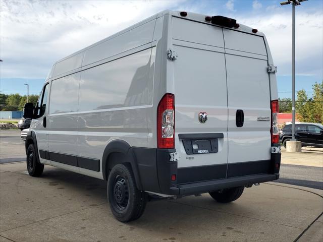 2025 RAM ProMaster 2500 Cargo Van Tradesman High Roof 159 WB w/Pass Seat