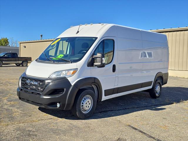 2025 RAM ProMaster 2500 Cargo Van Tradesman High Roof 159 WB w/Pass Seat