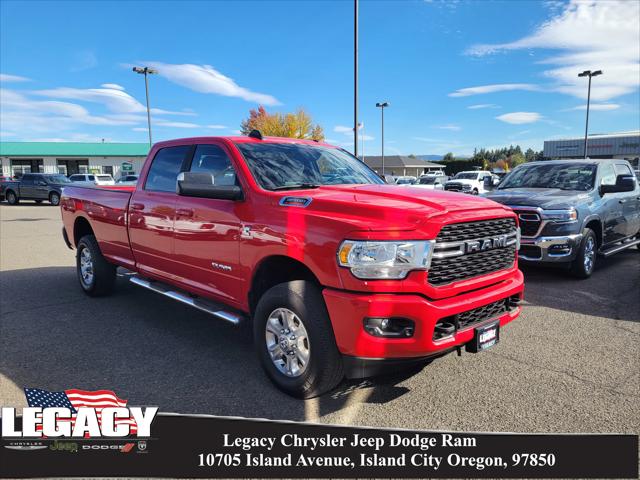 2022 RAM 3500 Big Horn Crew Cab 4x4 8 Box