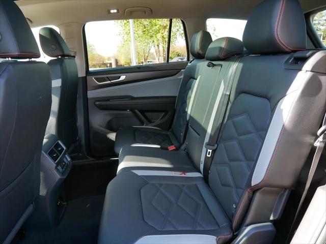 2026 Volkswagen Atlas Peak Edition