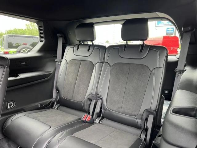 2025 Jeep Grand Cherokee L Altitude X 4x4