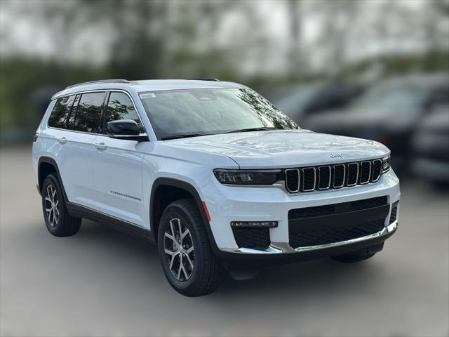 2025 Jeep Grand Cherokee GRAND CHEROKEE L LIMITED 4X4
