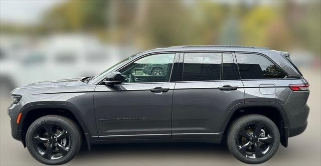 2025 Jeep Grand Cherokee GRAND CHEROKEE ALTITUDE X 4X4