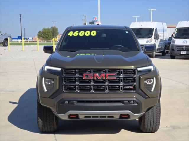 2024 GMC Canyon 4WD AT4