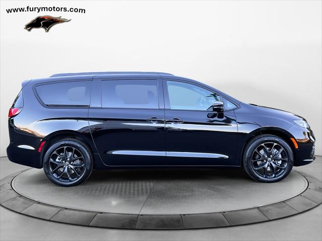 2026 Chrysler Pacifica PACIFICA LIMITED AWD 2026 Chrysler Pacifica PACIFICA LIMITED AWD