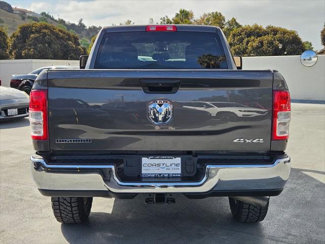 2024 RAM 2500 Big Horn Crew Cab 4x4 64 Box 2024 RAM 2500 Big Horn Crew Cab 4x4 64 Box