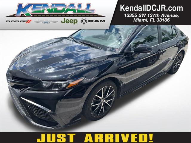 2023 Toyota Camry SE
