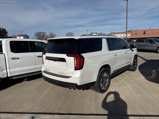 2023 GMC Yukon XL 4WD Denali Ultimate